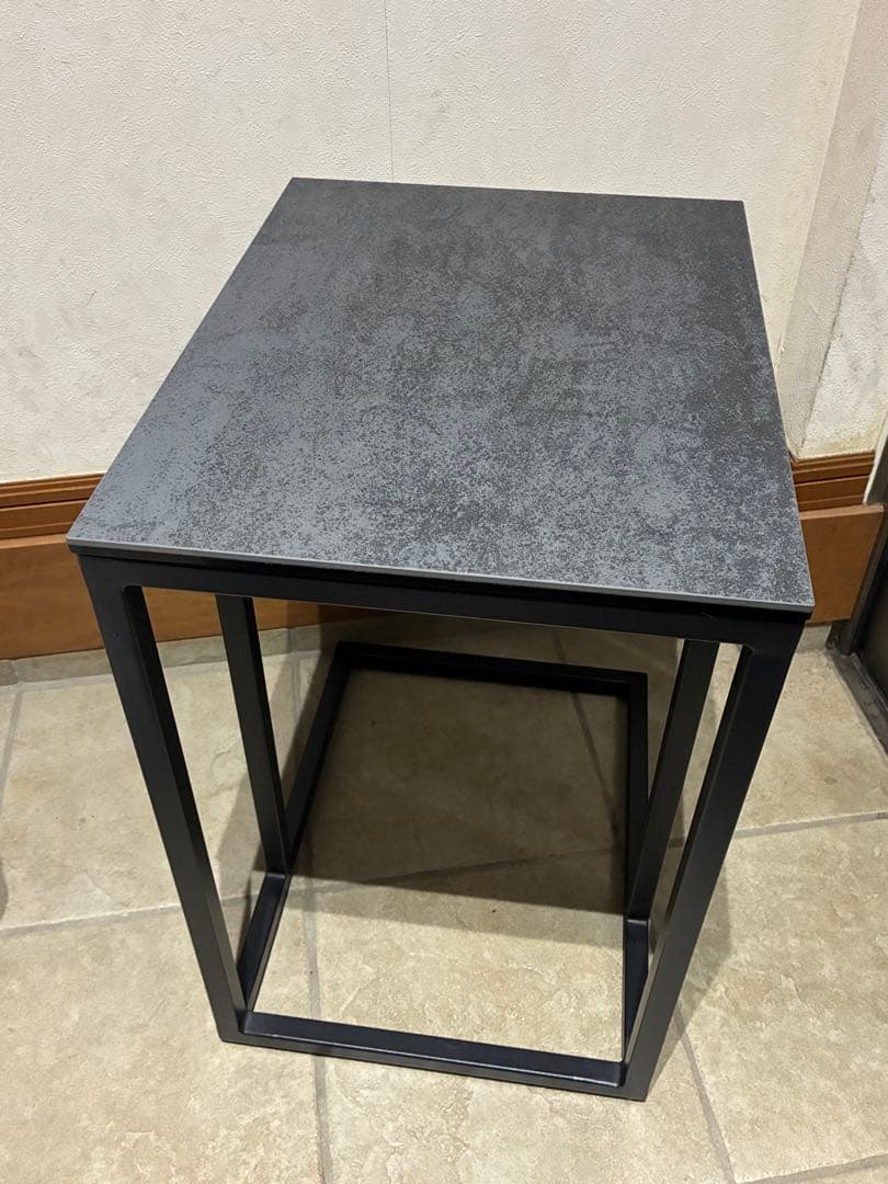 グラナダ　サイドテーブル　ストームグレイ