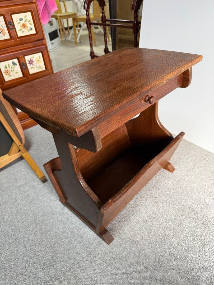 ヴィンテージ 両面引き出し マガジンラック付サイドテーブル W60 木製