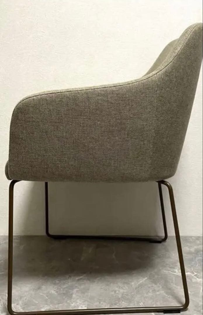 IKEA イケア TOSSBERG トッスベルグ チェア　椅子布張りアームチェア