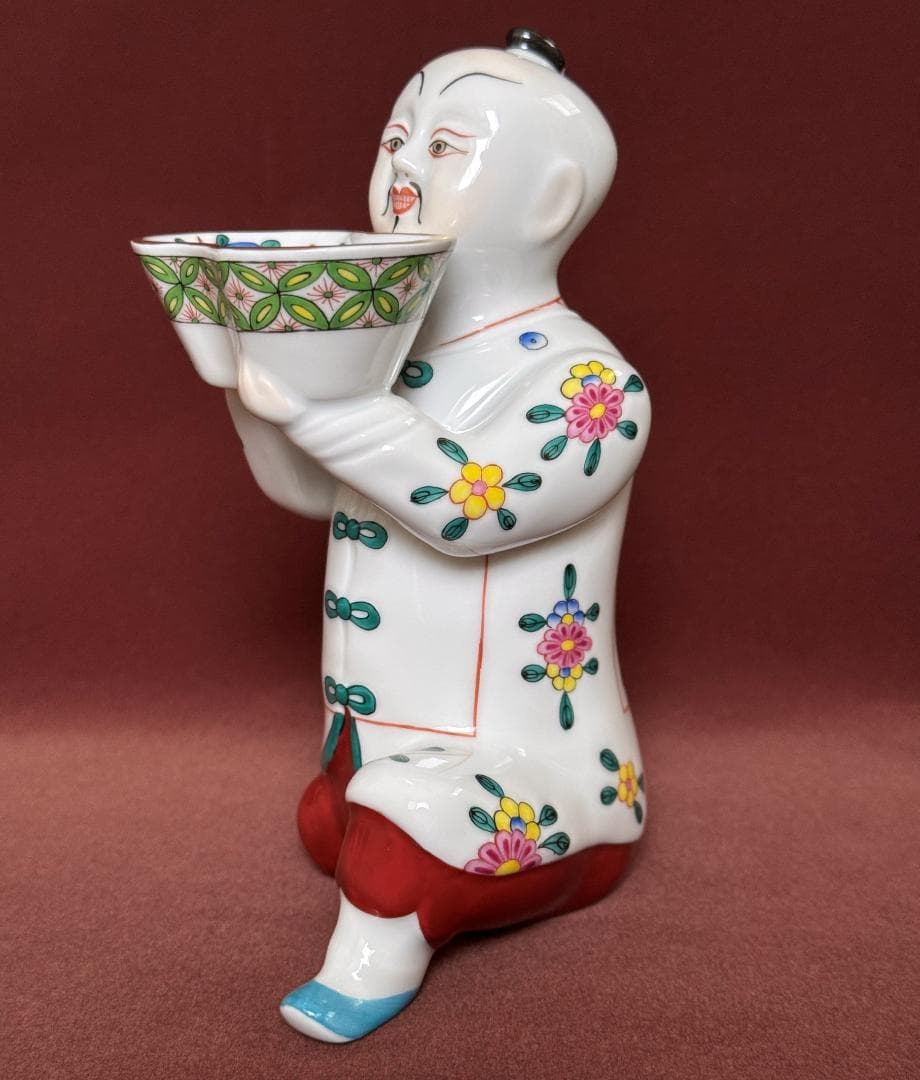 ヘレンド マンダリン(L) お給仕　フィギュリン 人形