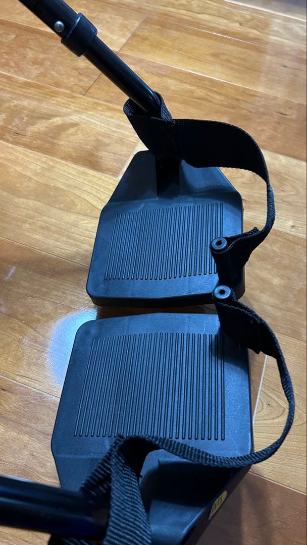 値下げ‼️折りたたみ車椅子　ハンディライト（ユーキトレーディング）