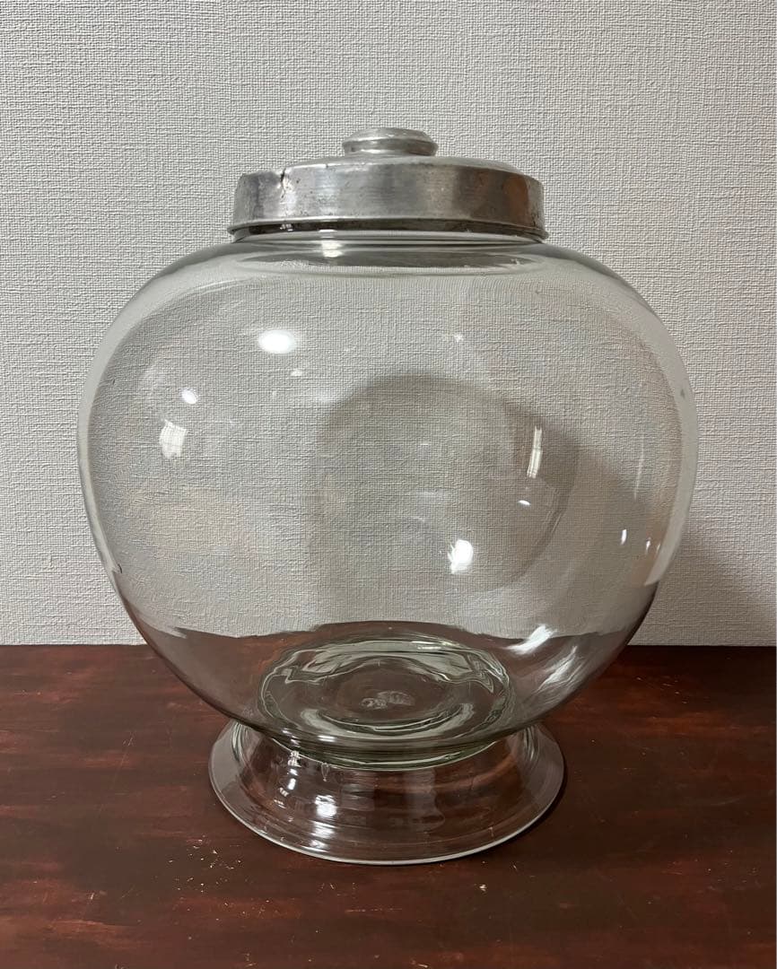 珍品】 昭和レトロ 大きな地球瓶 駄菓子瓶 - メルカリ