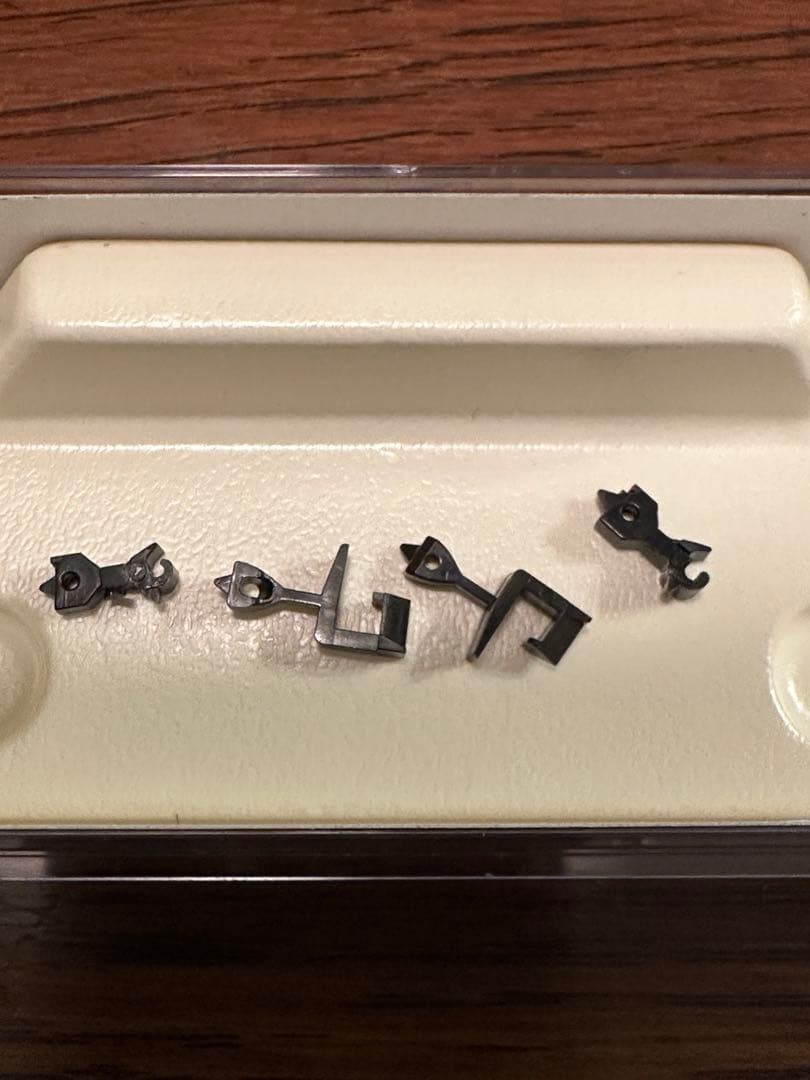 KATO ASSY組加工 EF58 66竜華 一灯化 マグネカプラー化 - メルカリ