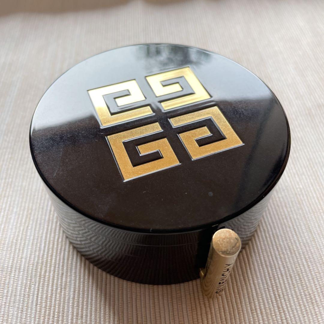 GIVENCHY(ジバンシー) コスメパレット オールインワン - メルカリ