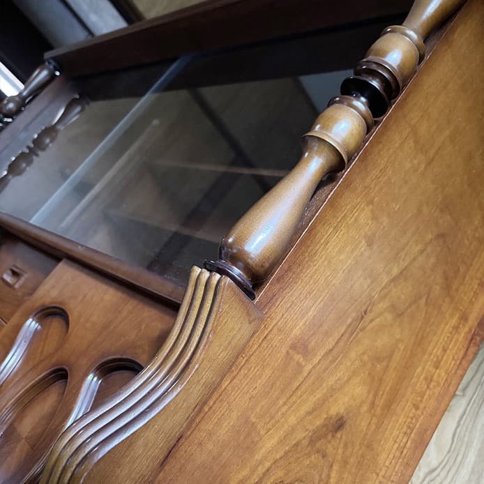 サイドボード　飾り棚　食器棚　木製　茶色　ブラウン　昭和レトロ　レトロ