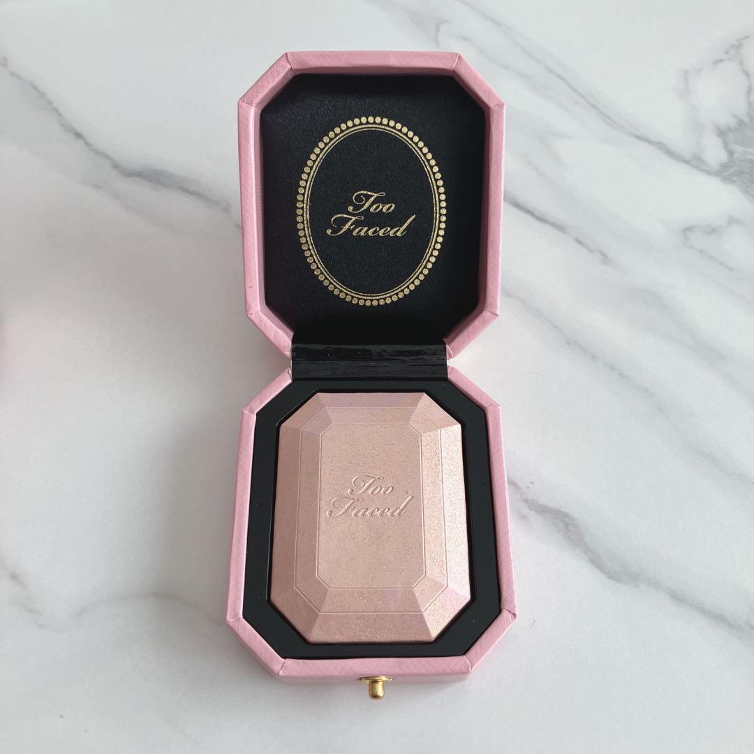 新品未使用】トゥーフェイスド ダイヤモンドライト マルチユースハイ