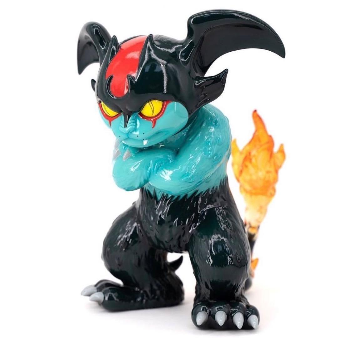 デビルマン ネコ ソフビ 石黒亜矢子 アートトイ ホラー mighty jaxx