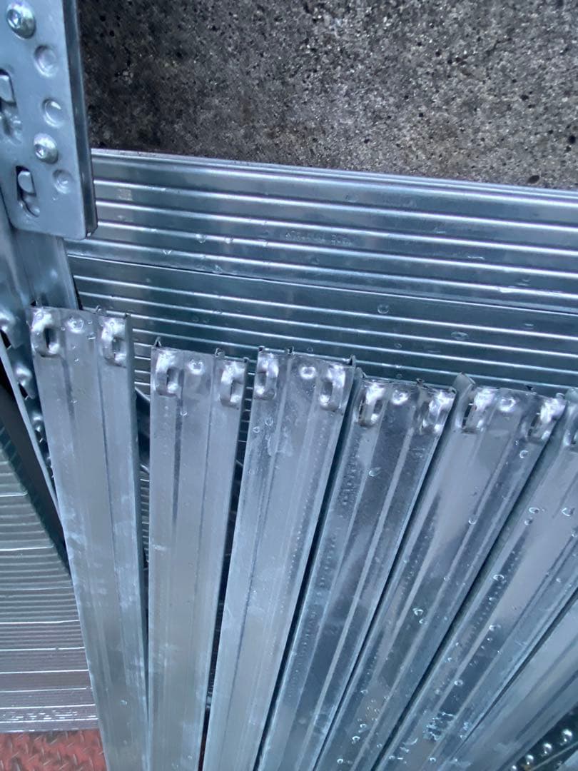 ✨人気✨　②メタルシステム　4段フルタイプ　キャスター付