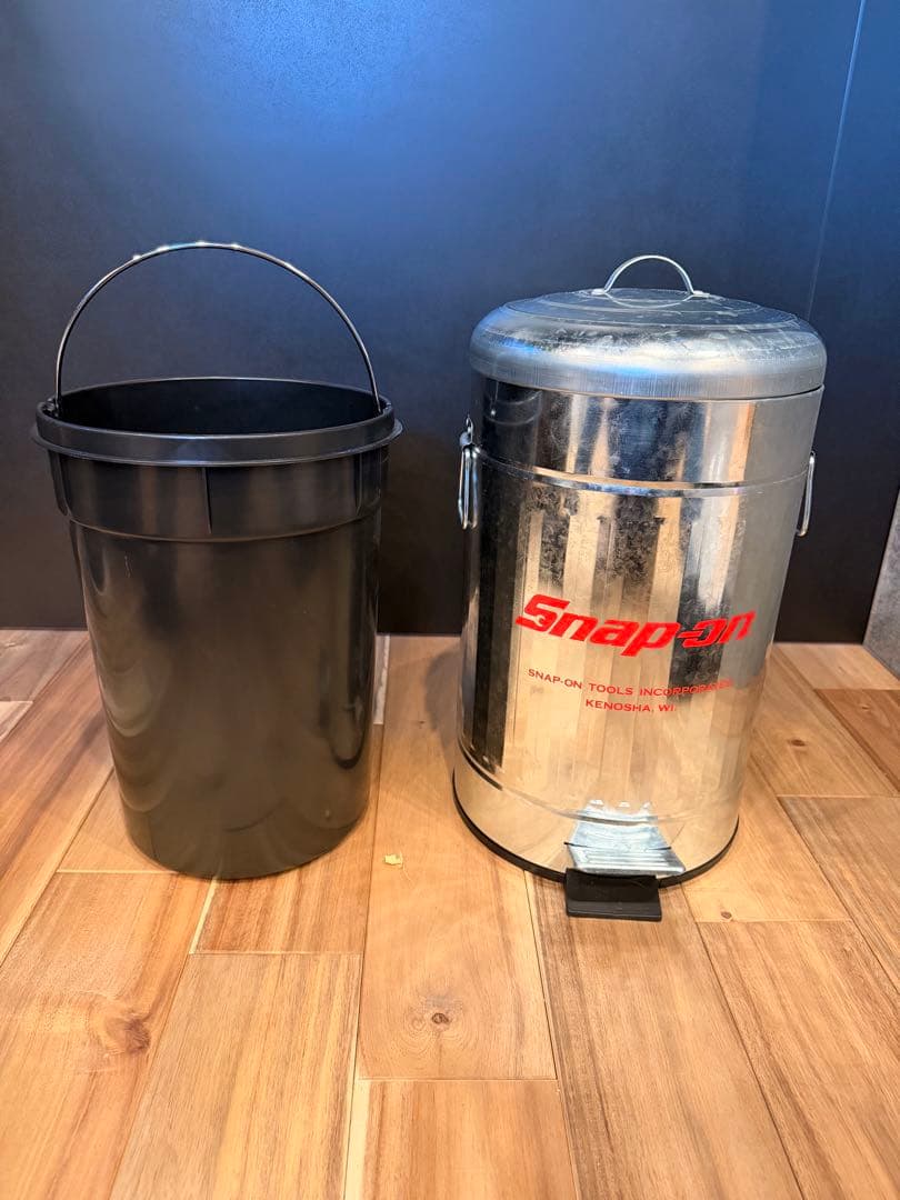 新品未使用 限定Snap-on ペダル式スチールゴミ箱 FUJ290TC