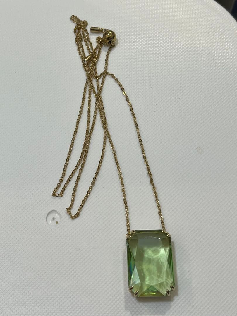 ネックレス　スワロフスキー