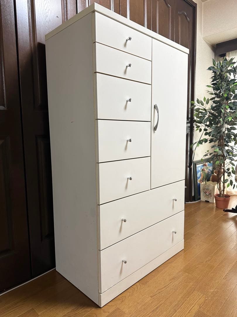 ホワイトチェスト 引き出し付き　タンス　直接引取り可能