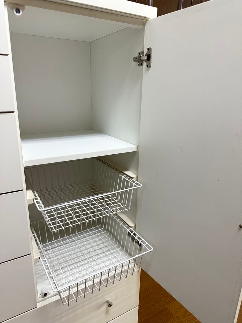 ホワイトチェスト 引き出し付き　タンス　直接引取り可能