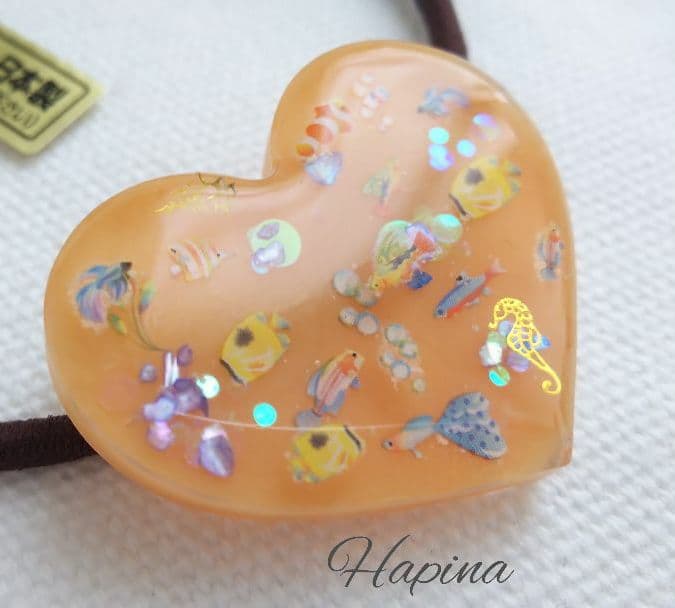 熱帯魚ハートレジンヘアゴム