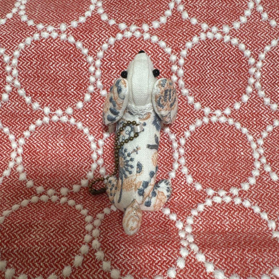 ハンドメイド ミナペルホネン ダックスちゃんチャーム セレブレイト