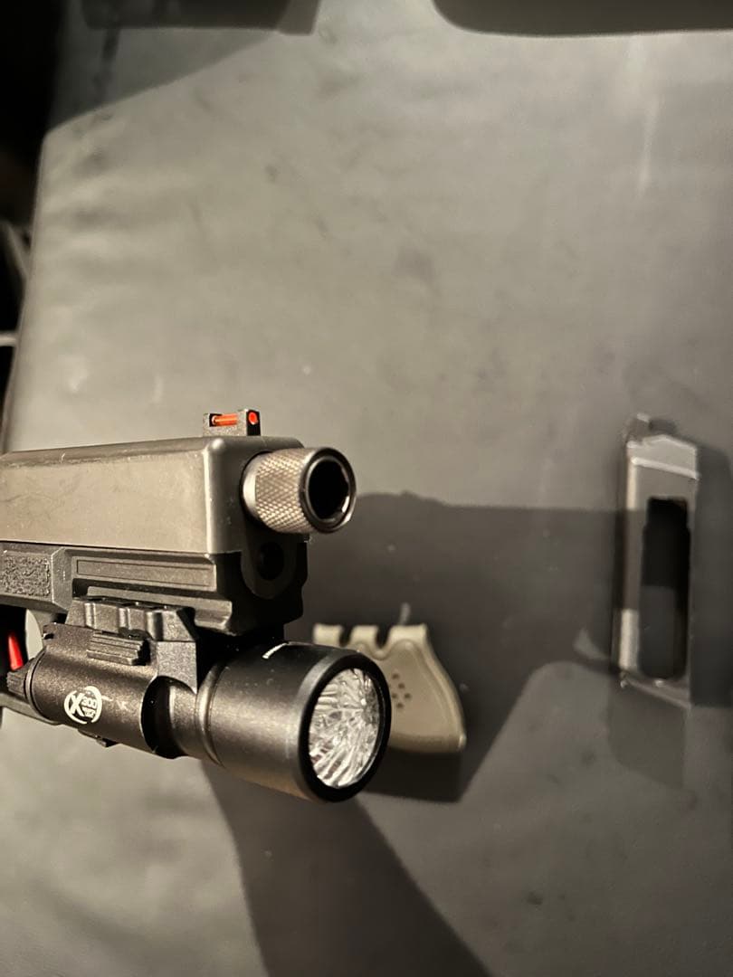 CARBON8 ストライカー9