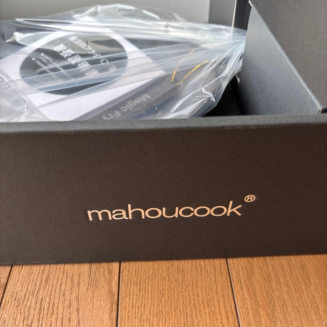 新品未使用　錦見鋳物　魔法のフライパンⅡ 30cm【お箱付き】