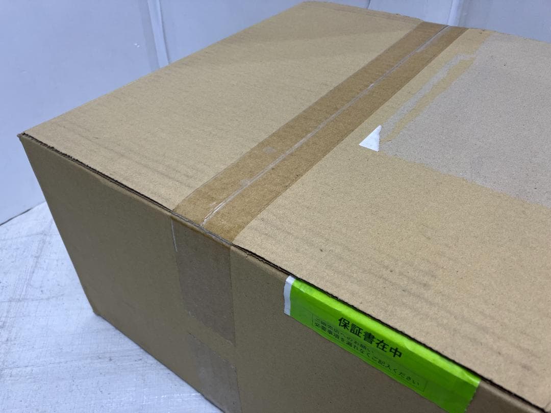 ★未開封品★パナソニック シャンデリア LED 電球色　LGB57350Z