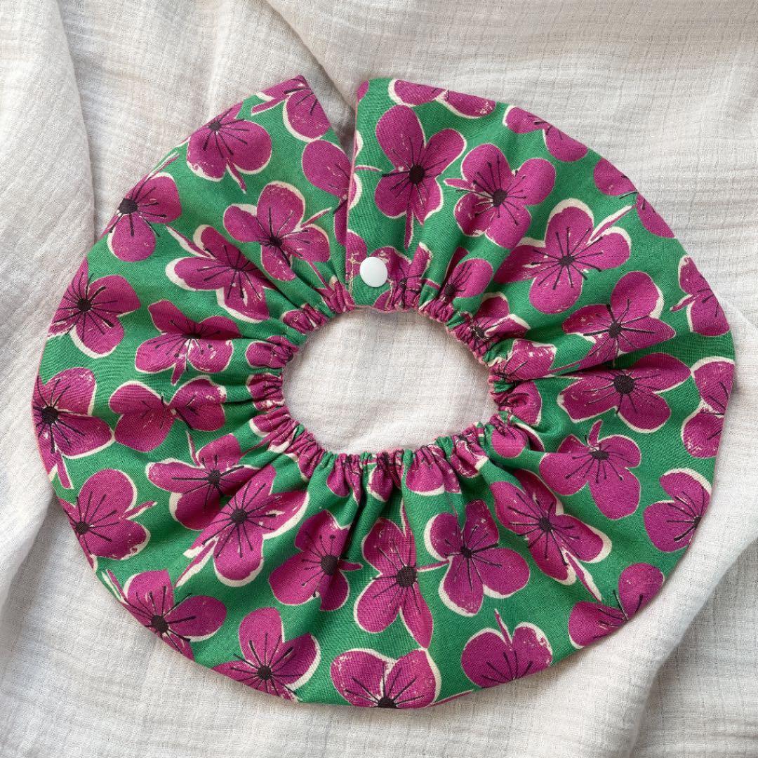 ★スタンプピンクフラワー×すもも★ ハンドメイド　リバーシブル　スタイ