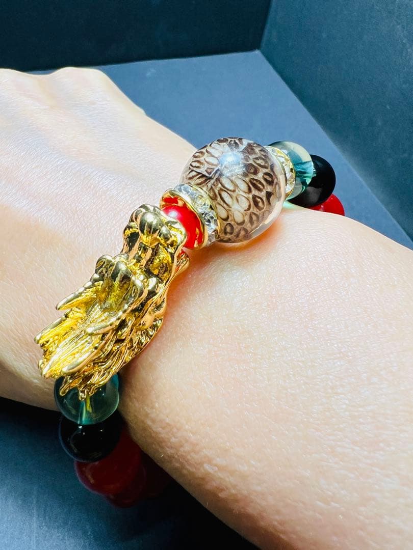 沖縄ハブ琉石&金龍頭 秘紅石 黄緑水晶 超金運ブレスレット❗️宝くじ運 すごい波動