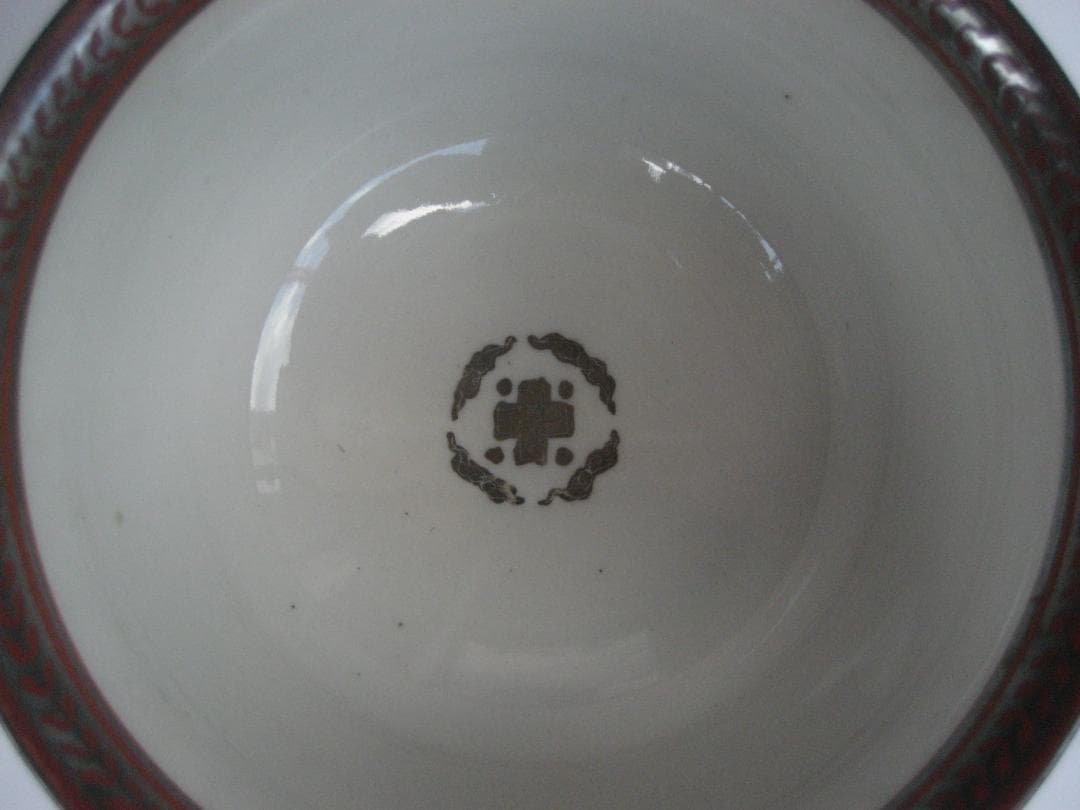 銀欄手の茶碗と蓋のセットが２セット、有田焼　江戸時代　ARITAYAKI