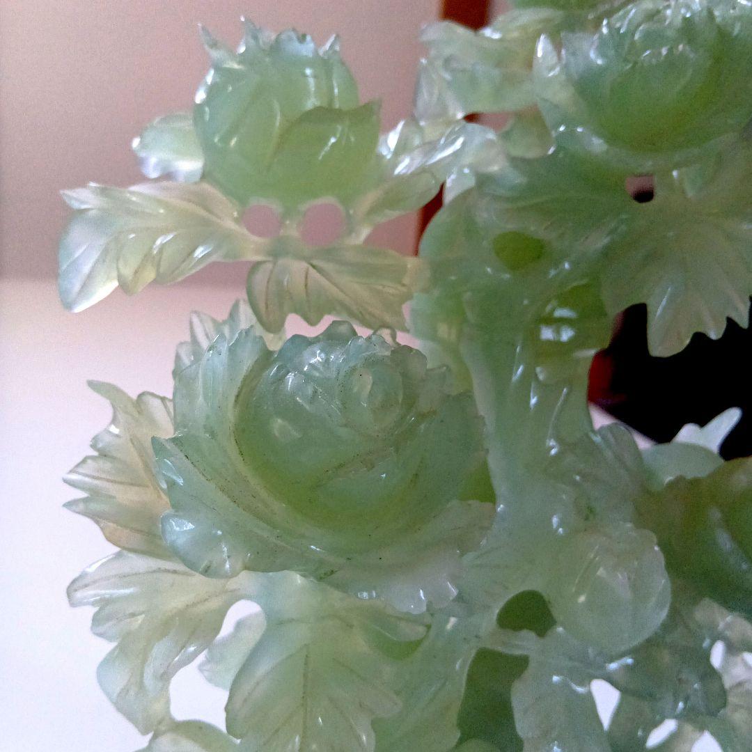 特大26cm 玉 彫刻花瓶 牡丹透かし彫り縁起物 中国美術 台座付 分離式