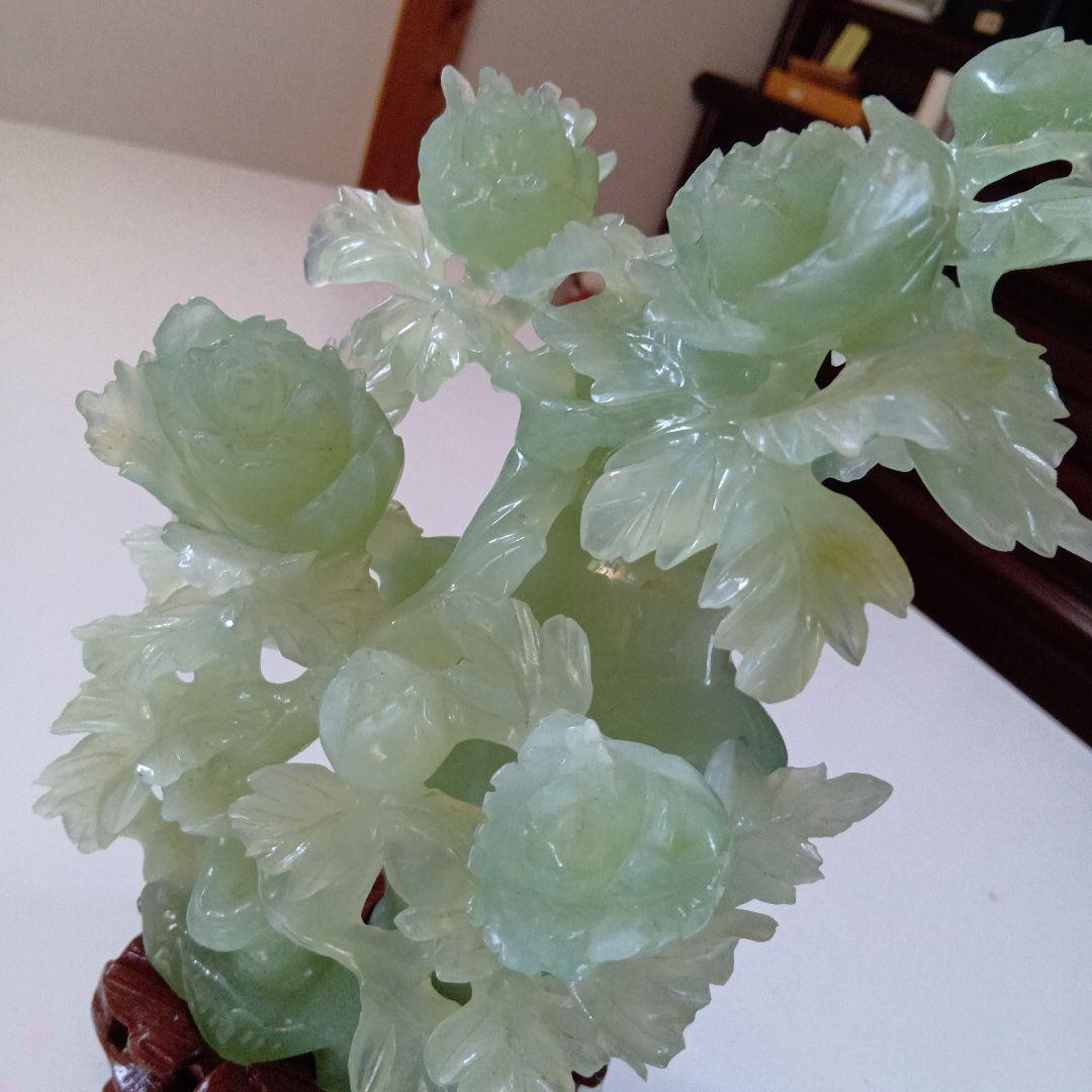 特大26cm 玉 彫刻花瓶 牡丹透かし彫り縁起物 中国美術 台座付 分離式