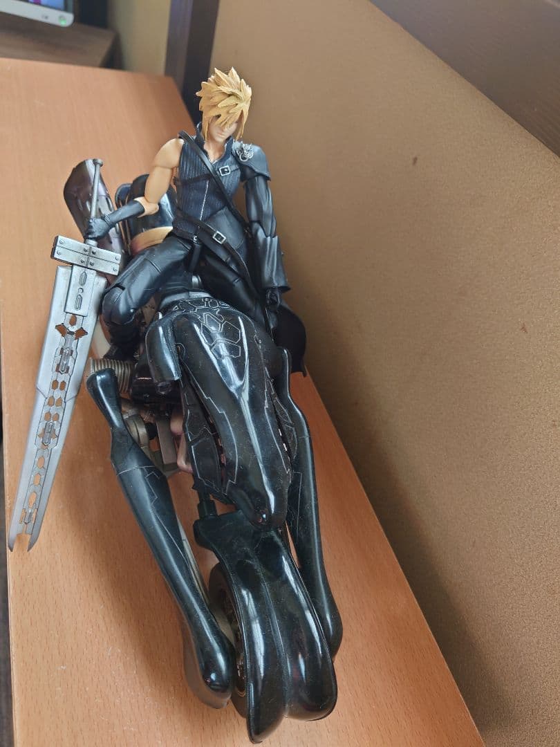 FF7 クラウド フィギュア？