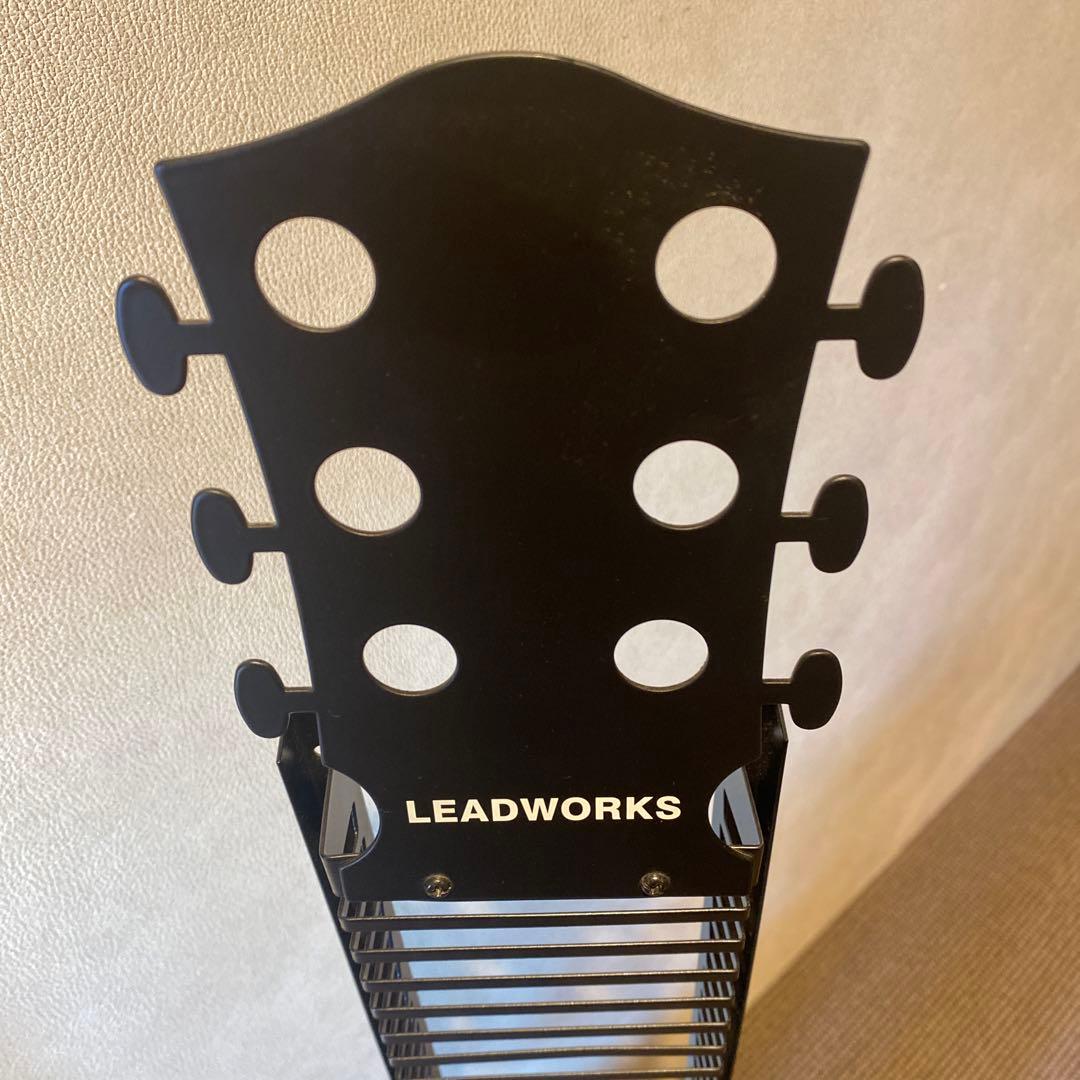 レア・希少　入手困難　CDラック・タワー　CD収納　ギターデザイン　約60枚収納