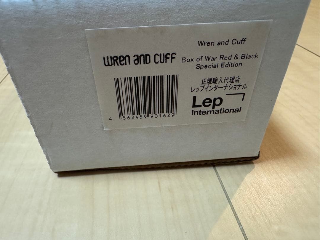 Wren and Cuff Box of War 日曜日までの大幅値下げ - メルカリ