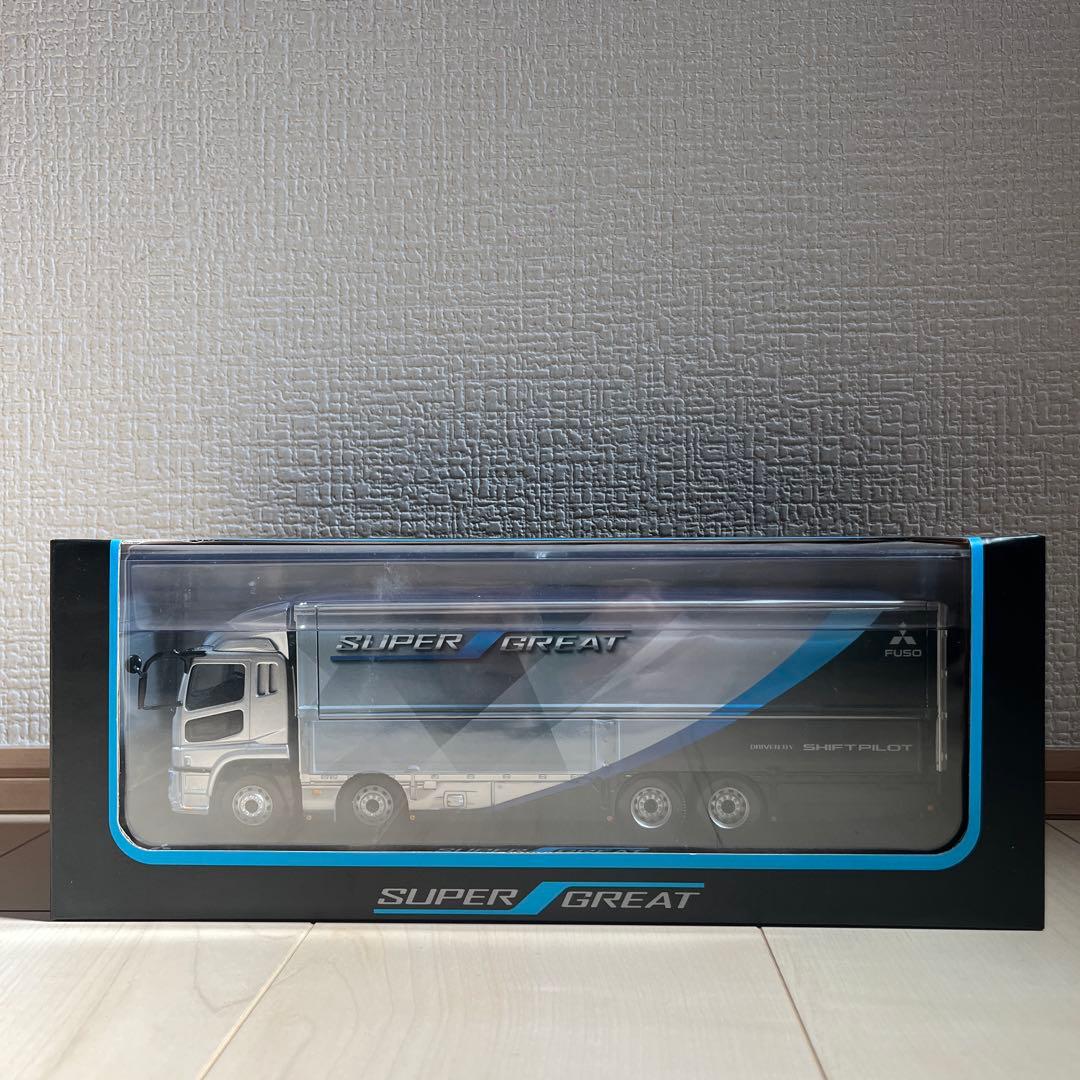 三菱ふそう 17スーパーグレード 1/43 ダイキャストモデル ミニチュア