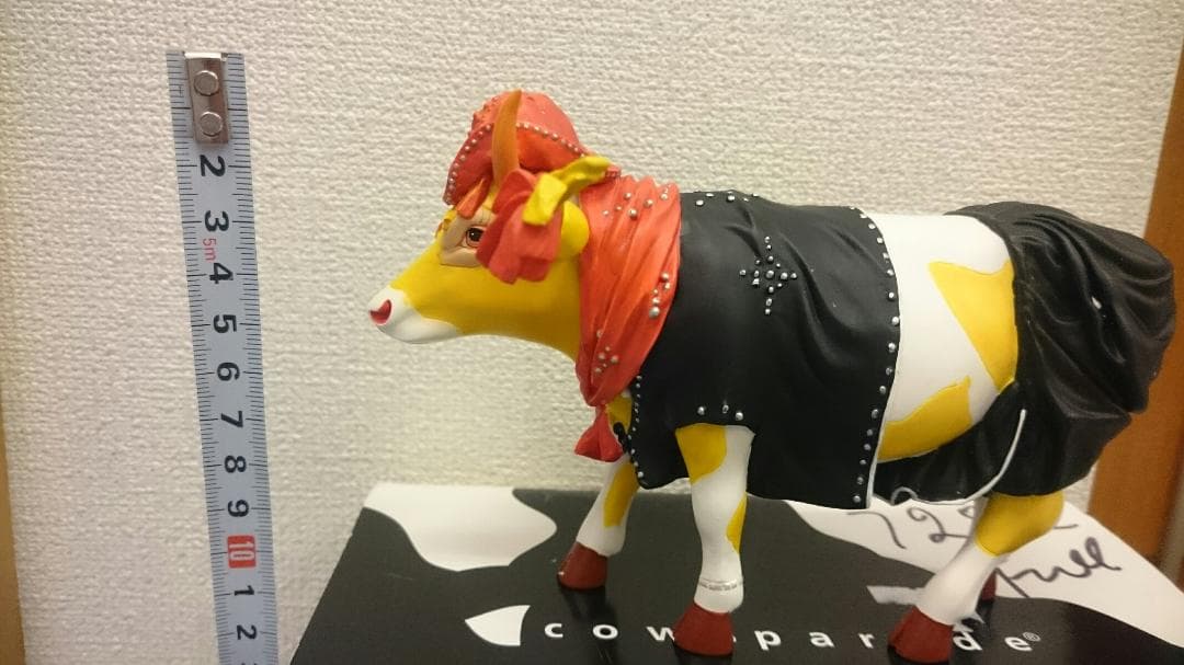 9 CowParade【カウパレード】牛置物  Cow Girl