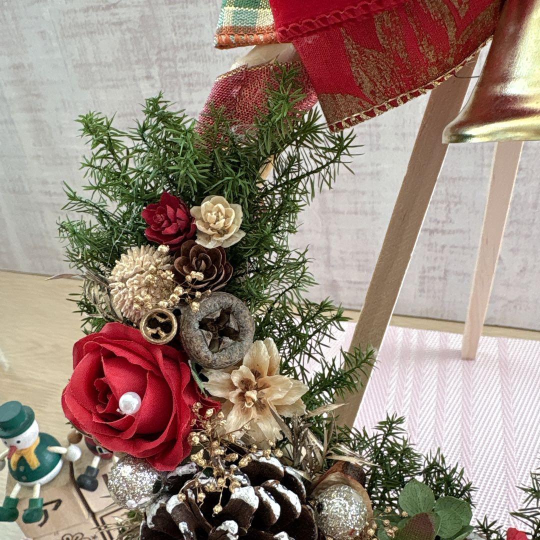 No149 キラキラリボンとリンリンベル.•♬赤バラと木の実のクリスマスリース