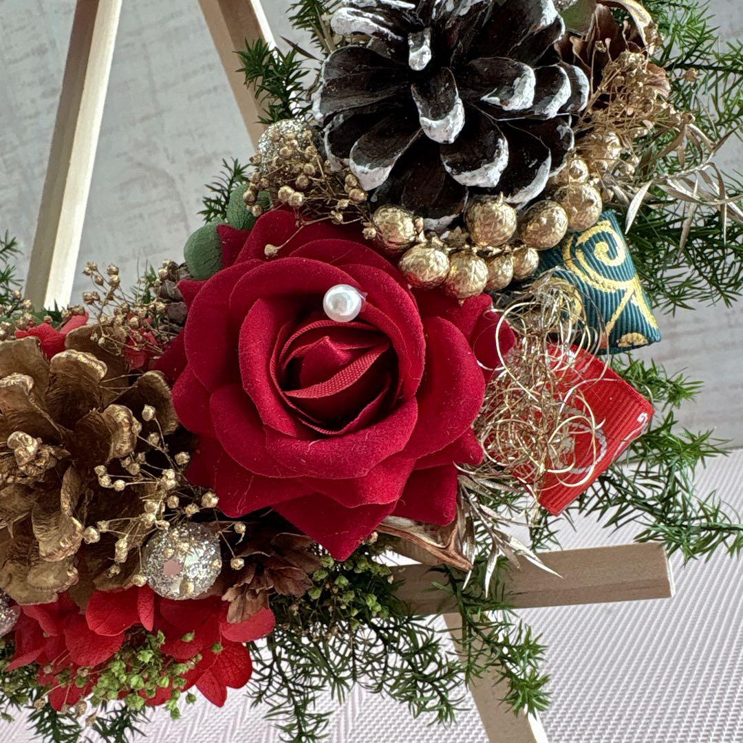 No149 キラキラリボンとリンリンベル.•♬赤バラと木の実のクリスマスリース