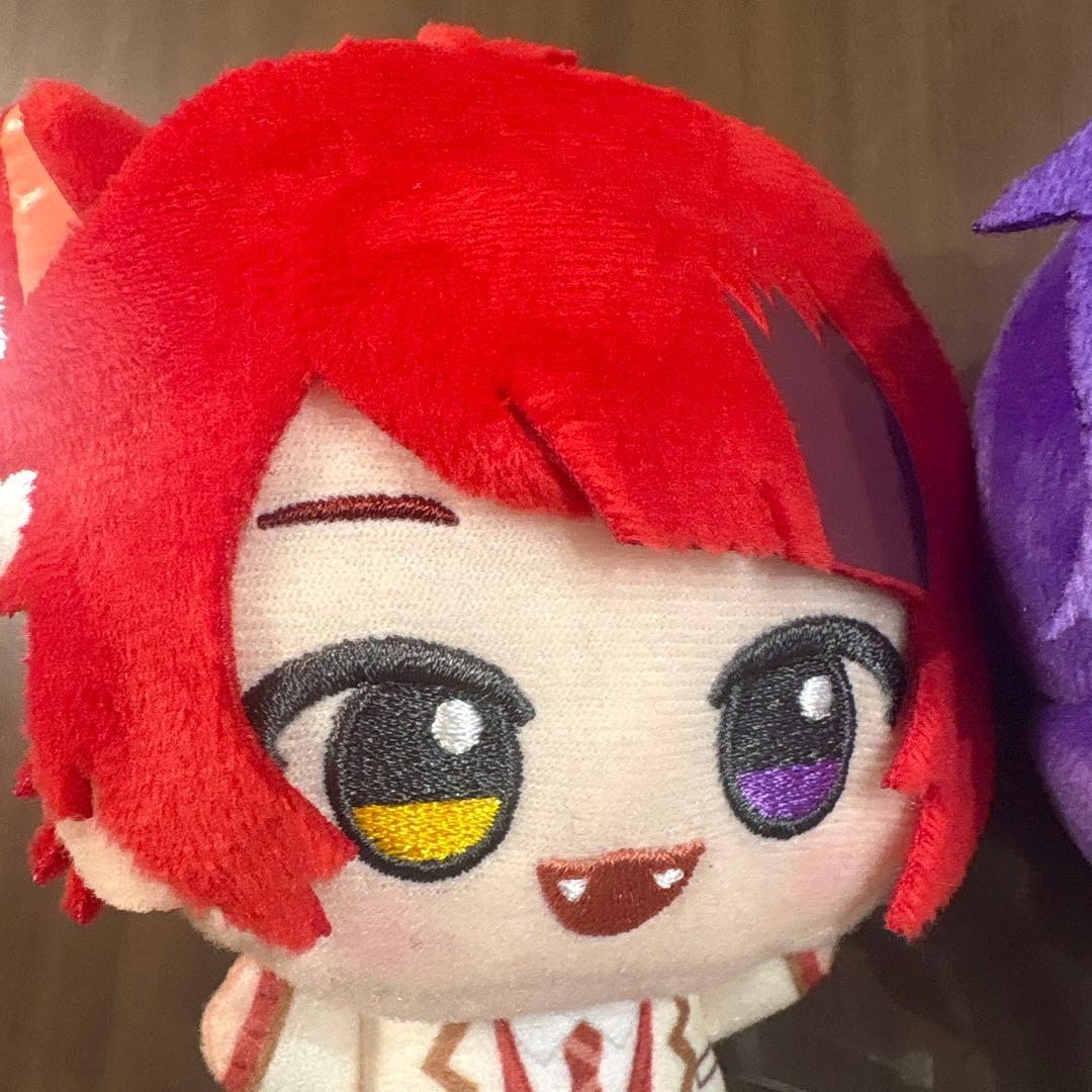 2体セット 赤髪と紫髪のぬいぐるみキャラクター すとぷり - メルカリ