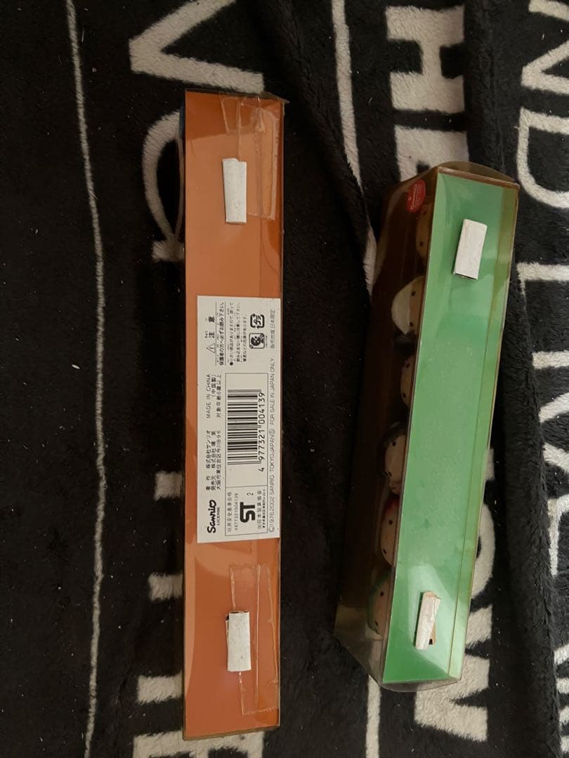 ハローキティ　フィギュア　2個