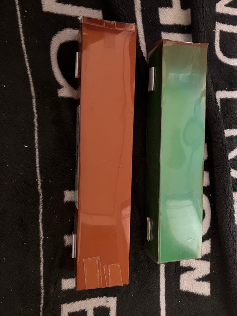 ハローキティ　フィギュア　2個