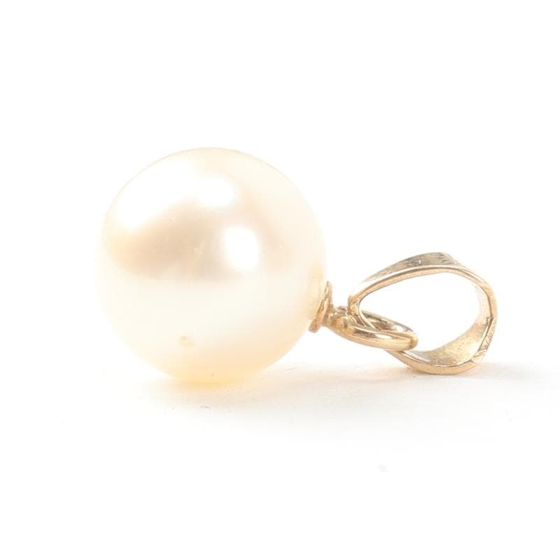 ネックレストップ　パール8.2㎜　K18　1.0g　A235