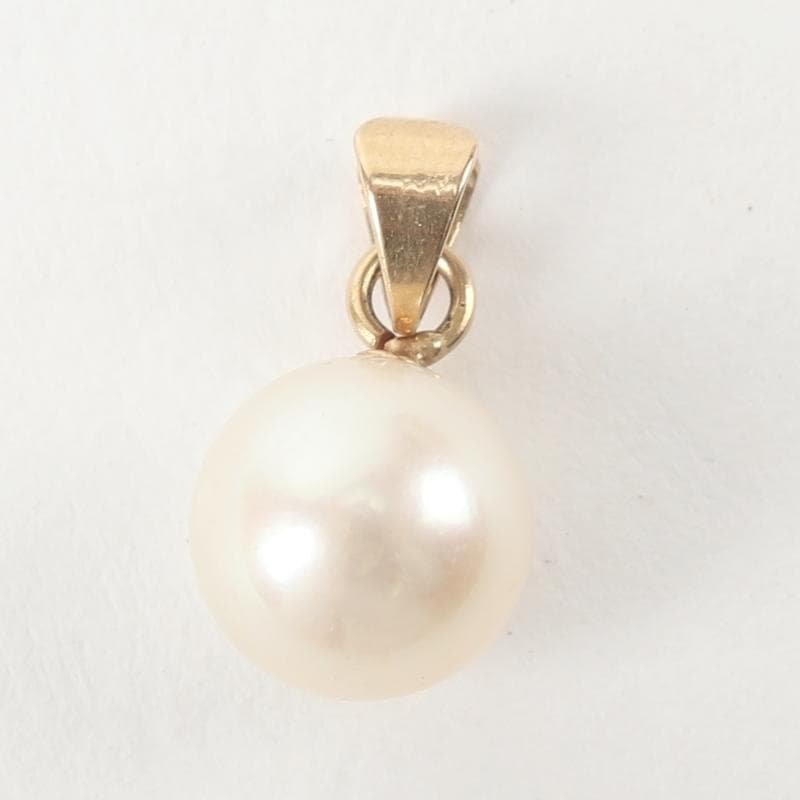 ネックレストップ　パール8.2㎜　K18　1.0g　A235