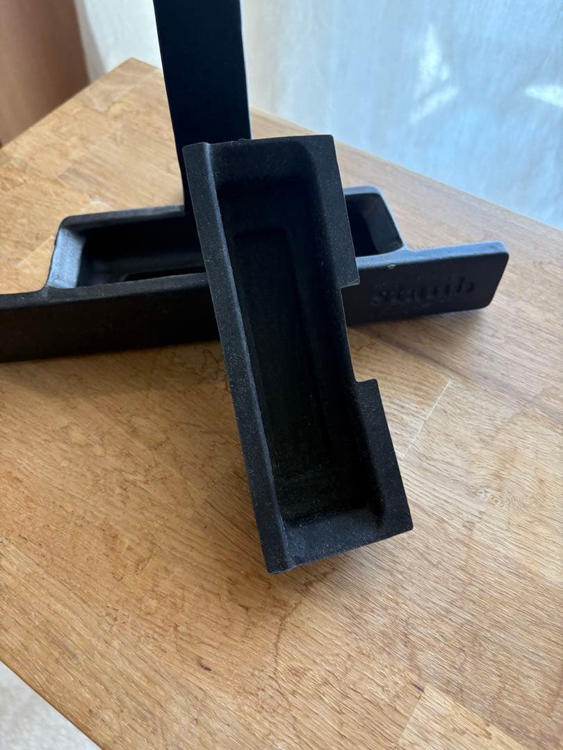 ストウブ鍋の蓋置き、スタンド純正