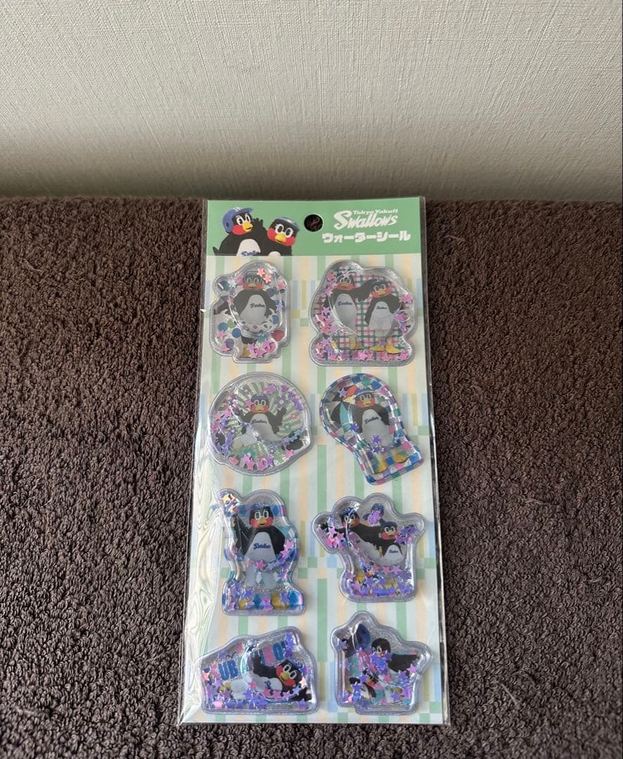 新品】ヤクルトスワローズ ウォーターシール【つば九郎＆つばみ