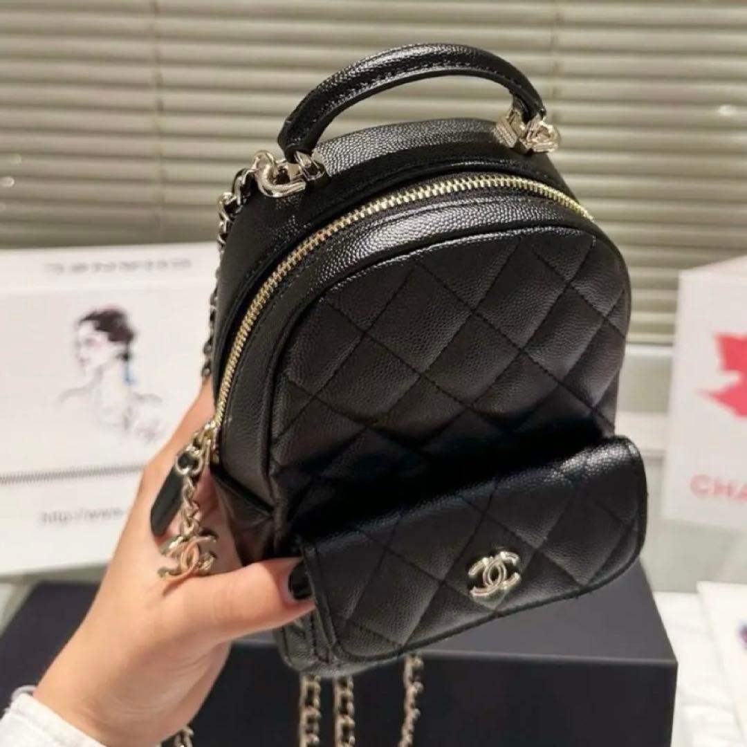 CHANEL ミニバックパック　キルティングリュック　 ブラック