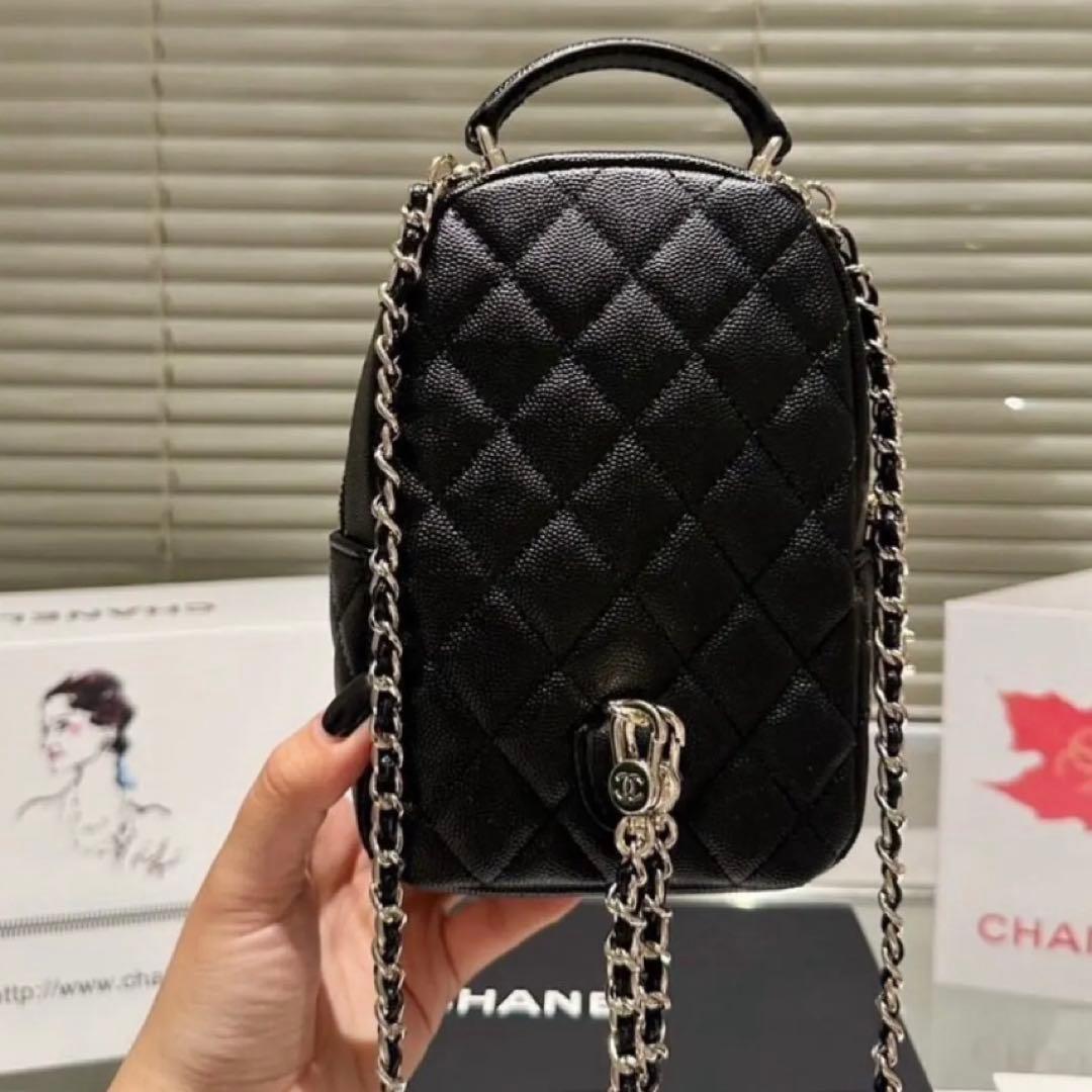 CHANEL ミニバックパック　キルティングリュック　 ブラック