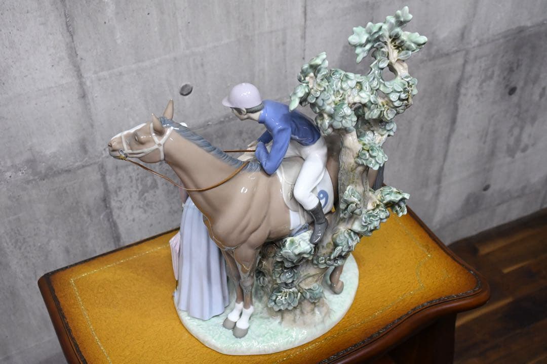 EEK133 美品 LLADRO リヤドロ No.5036 乗馬クラブの恋人たち - メルカリ