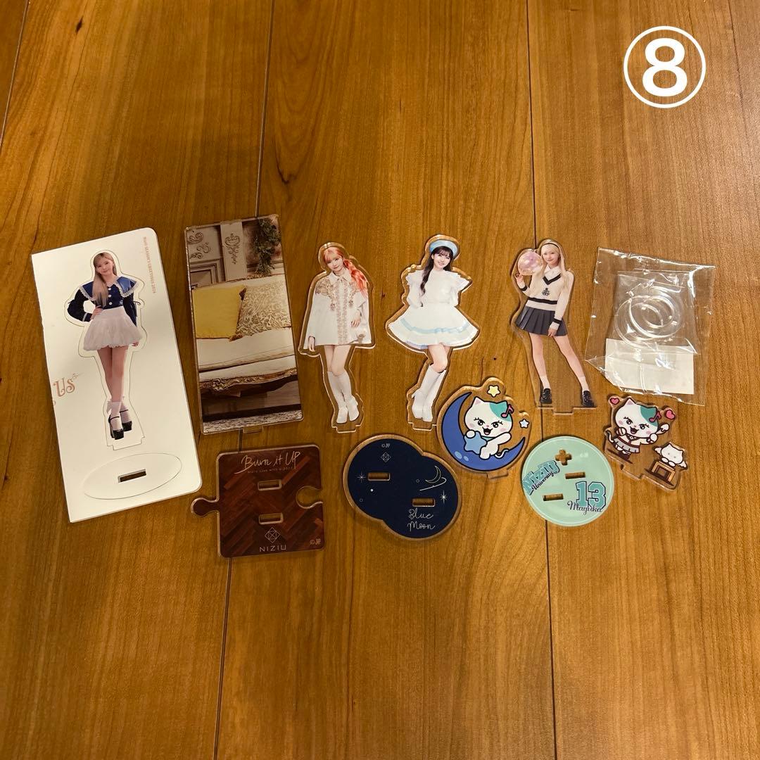 ☆公式☆ NiziUグッズまとめ売り①〜⑨