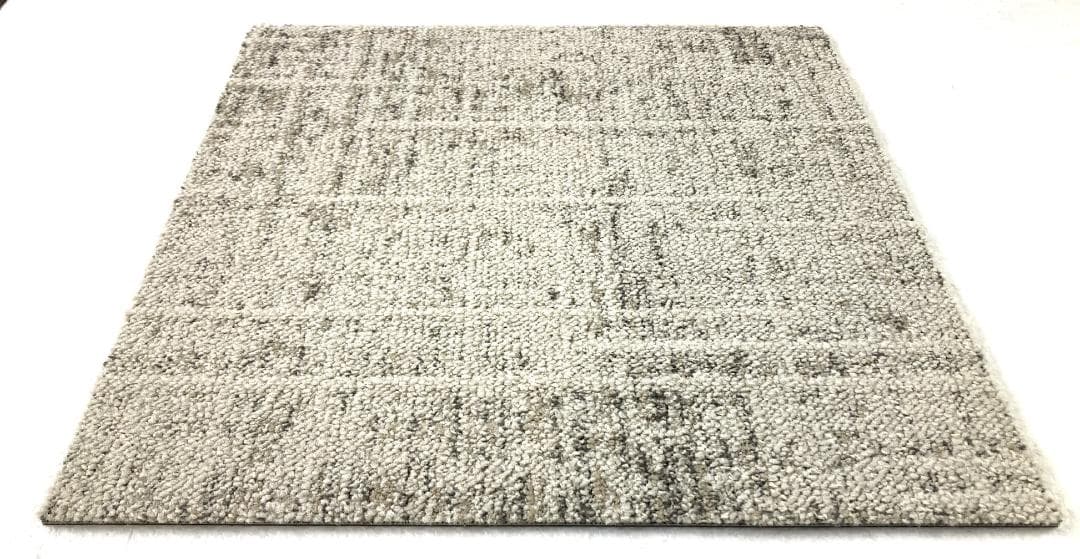 アムル様お引取り専用 タイルカーペット 新品・未使用 国内メーカー