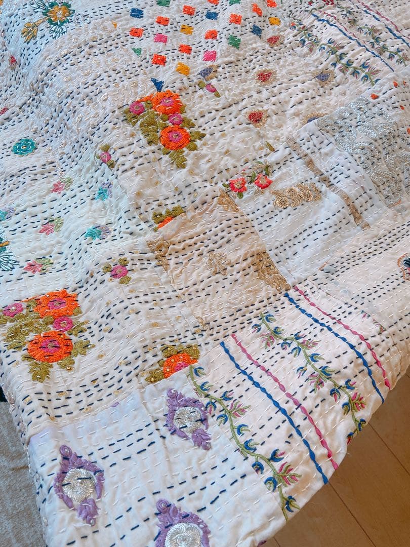 インド　カンバディアキルト　ダブルサイズ　キングサイズ　アイボリー