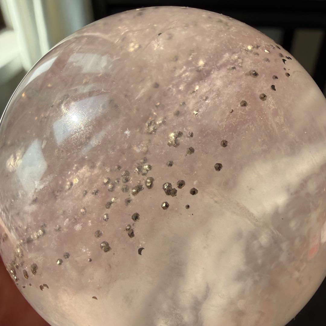 masa様確認専用】天然石パイライト共生フローライトスフィアNO.021114