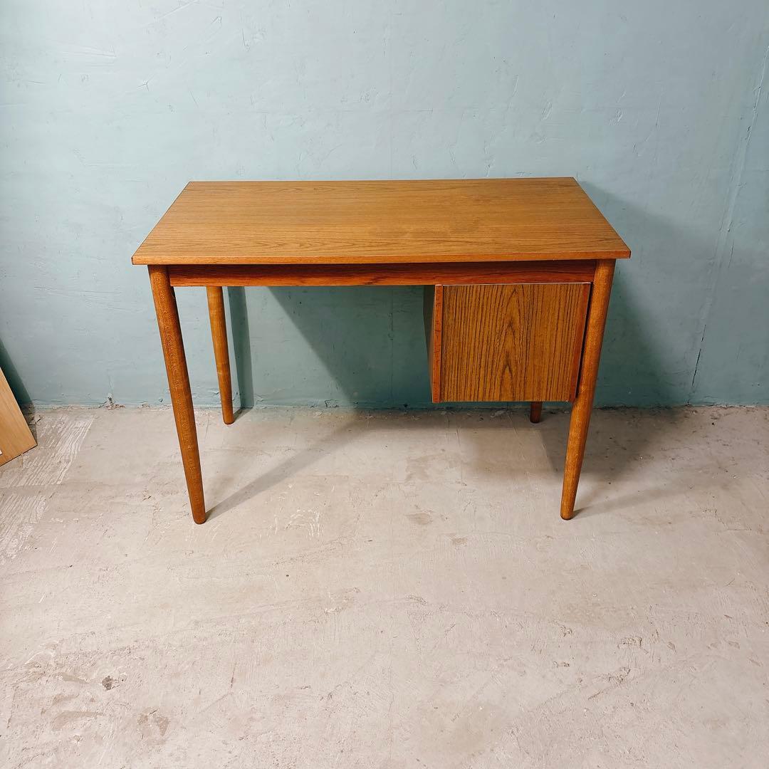 デンマーク　チーク材　デスク　北欧家具　北欧ビンテージ