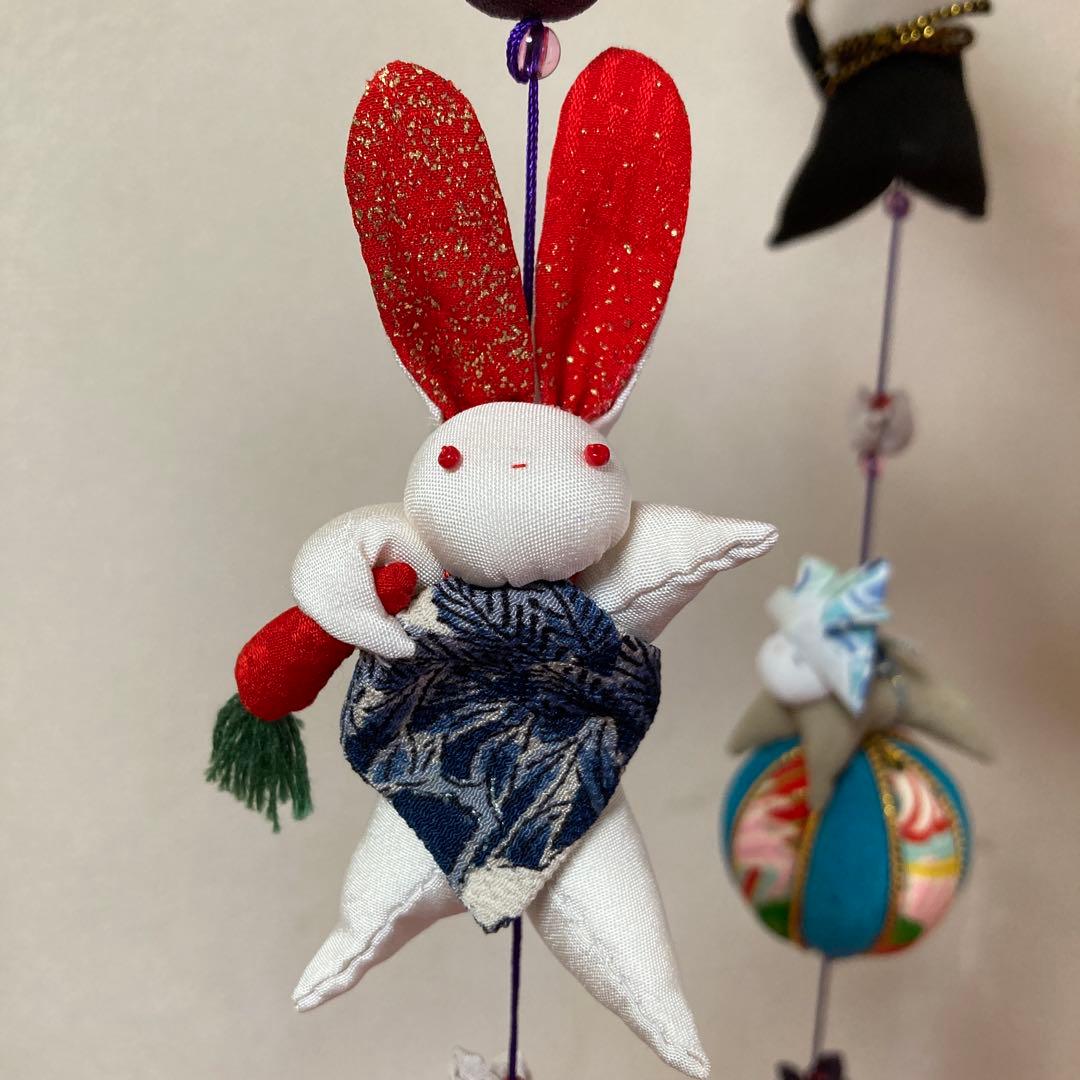528 ごろちゃん　男の子とうさぎの吊るし飾り　吊るし雛