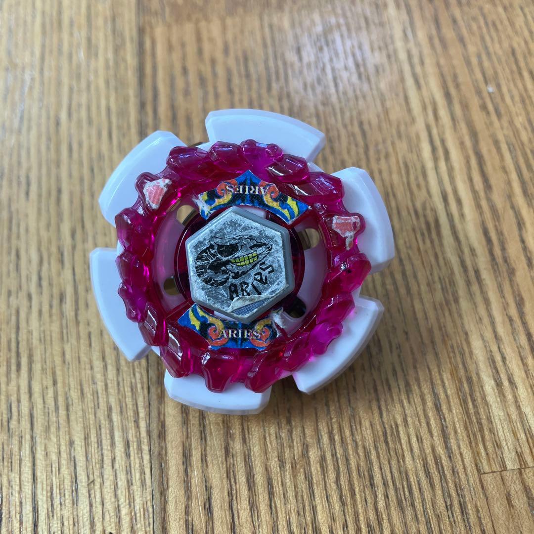 国内正規品】メタルファイトベイブレード クレイアリエス - メルカリ